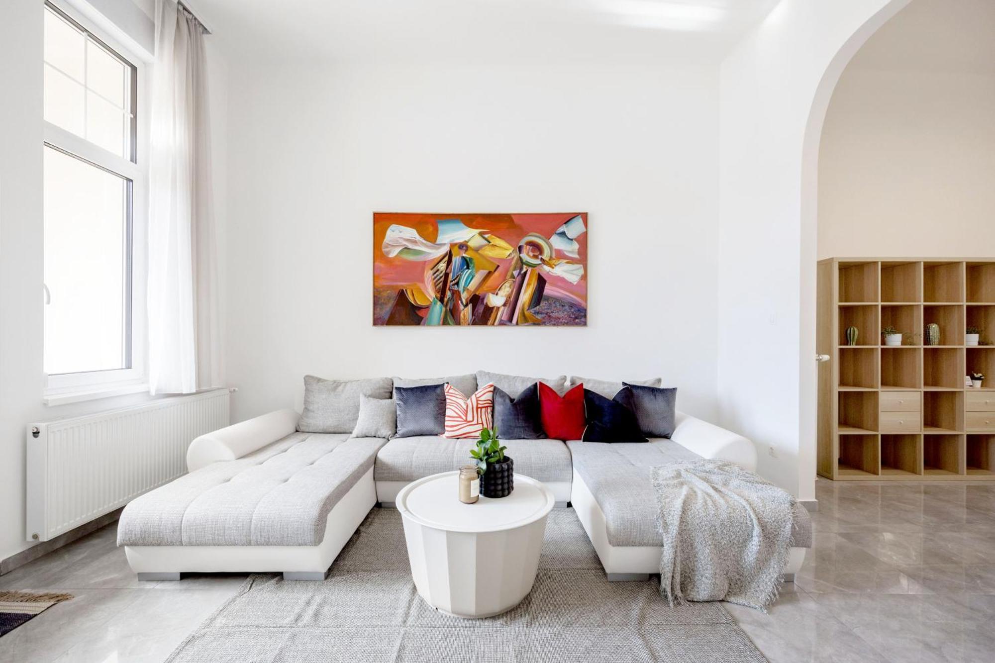 Skyline Serenity Retreat @Vaci Most Famous Street بودابست المظهر الخارجي الصورة